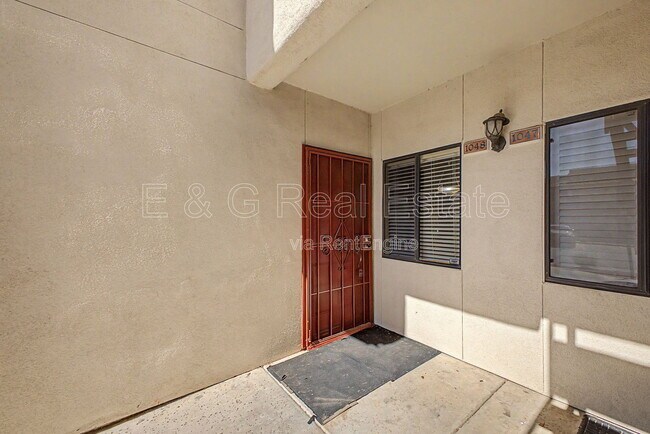 Foto del edificio - 750 E Northern Ave