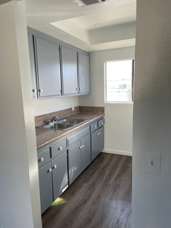 Building Photo - 9250 Wheeler Ct