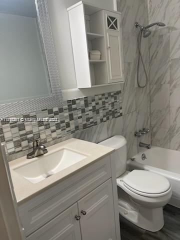 Foto del edificio - 2917 Plunkett St