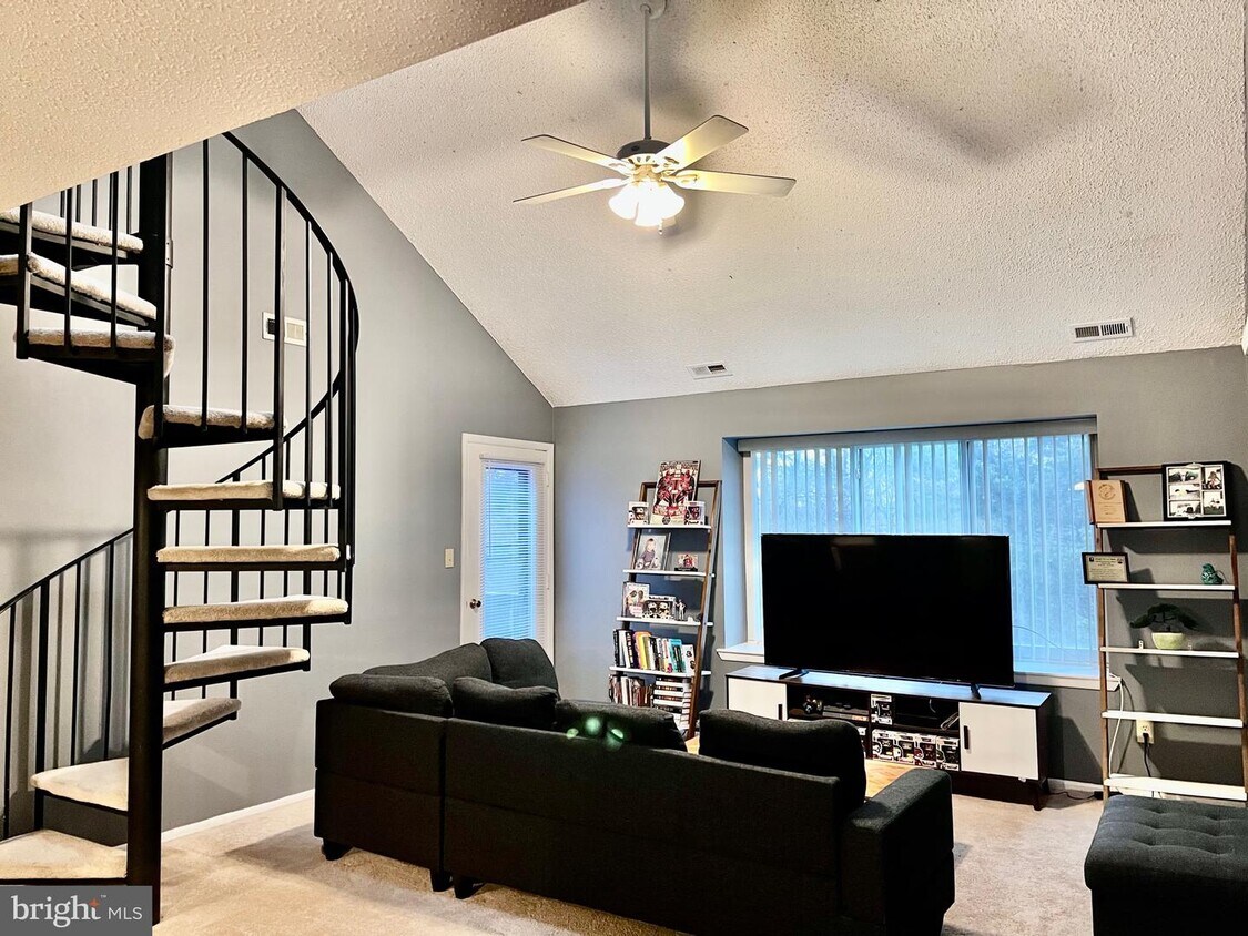 Foto principal - 4204 Aberdeen Dr