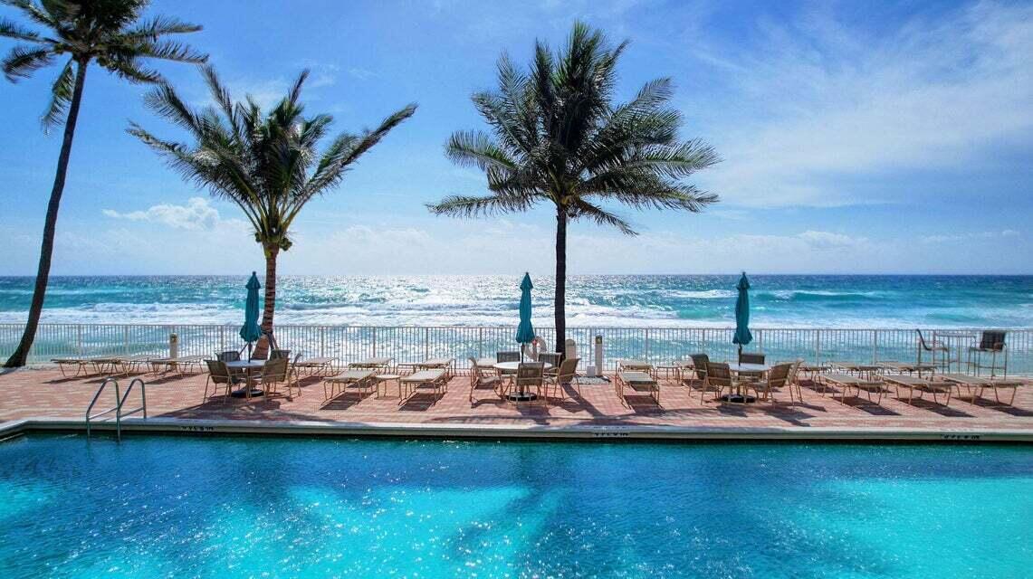 Primary Photo - 3520 S Ocean Blvd