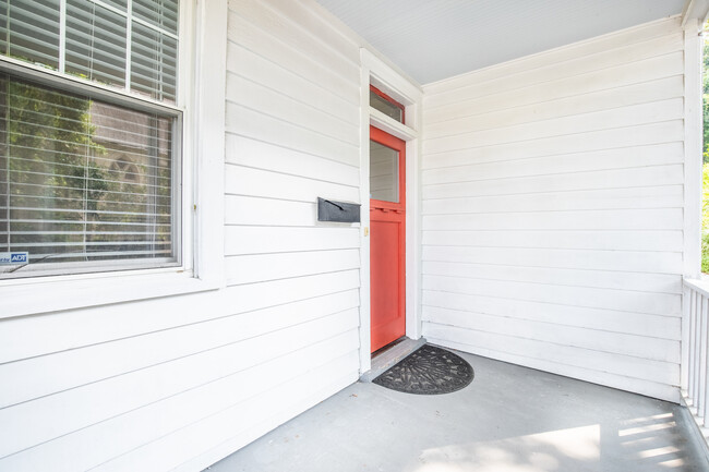 Entry Porch - 574 Rutledge Ave