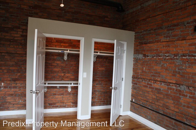 Building Photo - 2309 E Philadelphia St