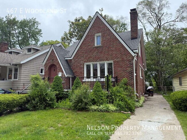 Foto del edificio - 467 E Woodland St
