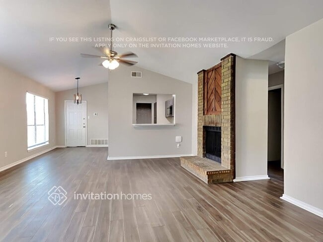 Building Photo - 1118 Sandalwood Ln