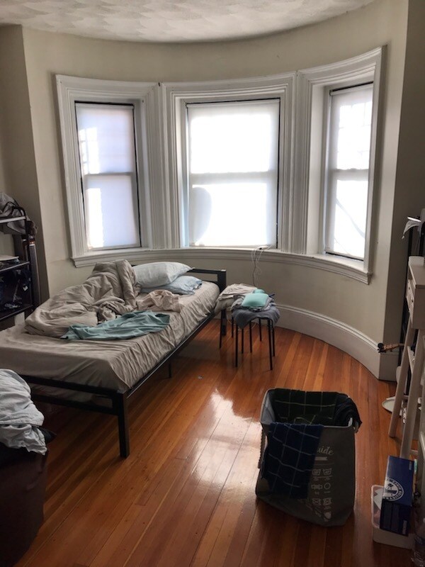 Foto del edificio - 533 Newbury St