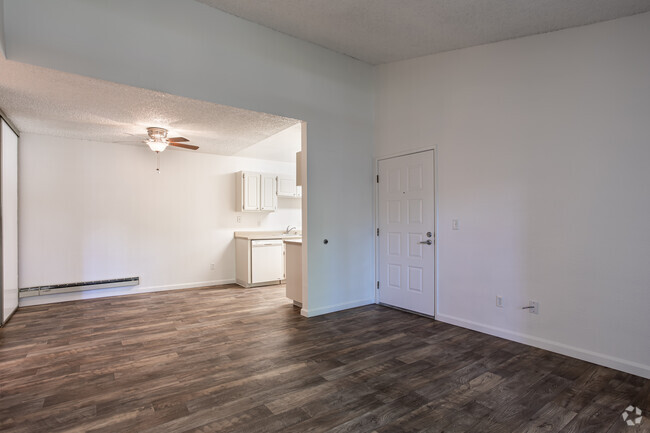 1BR, 1BA - Winsor - Woodcreek Apartments