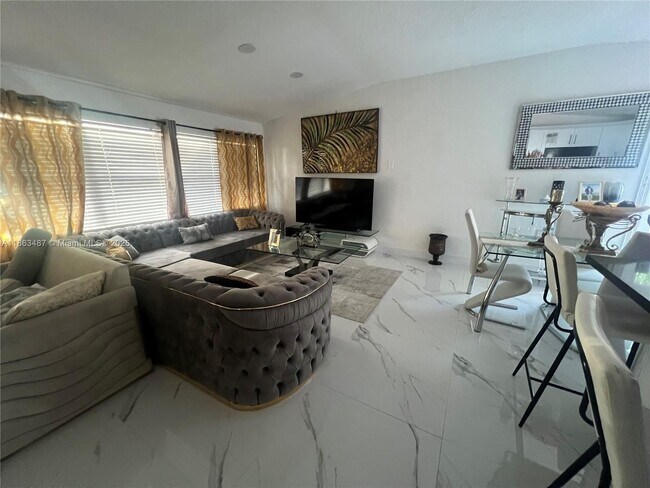 Foto del edificio - 1216 SW 30th Ave