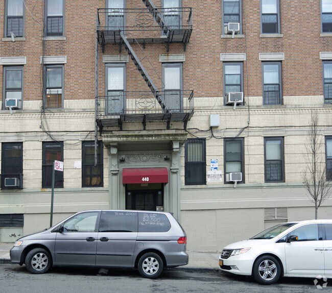 Building Photo - 440 E 182nd St