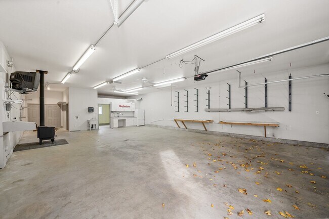 Foto del edificio - 12709 E 31st Ave