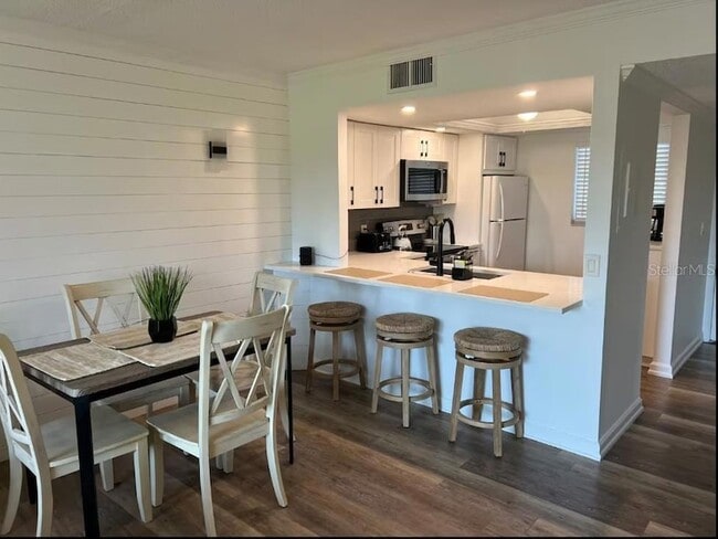 Photo - 3700 S Beneva Rd Apartment