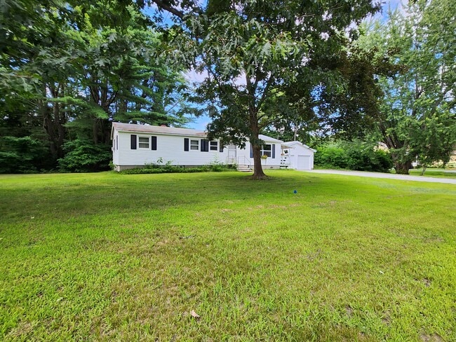 Foto del edificio - 158 McKeen St