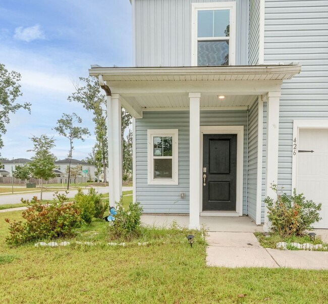 Foto del edificio - Bright & Spacious Living in Charleston’s G...