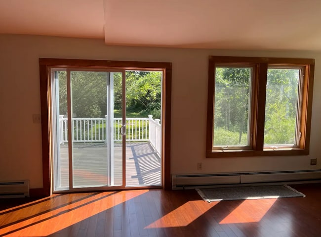 Building Photo - 6 Whitney Way