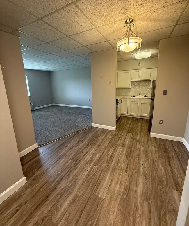 Building Photo - Legacy Eastgate Apartments