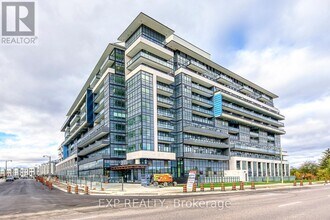 Building Photo - 395 Dundas St W