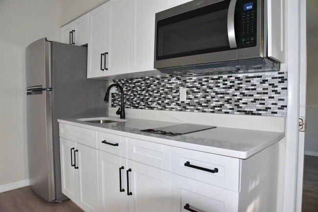 Building Photo - 3409 22nd St Ct W