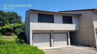 Building Photo - 313 Eastwood Dr