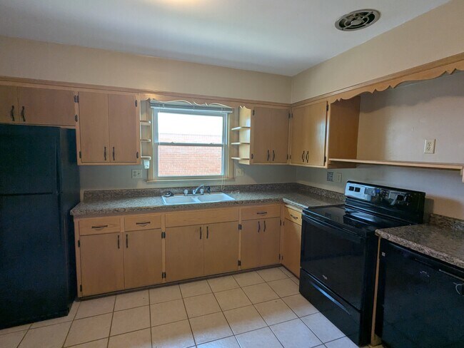Foto del edificio - 8833 W Hawthorne Ave
