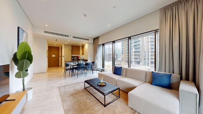 Building Photo - 576 Business Park Dr