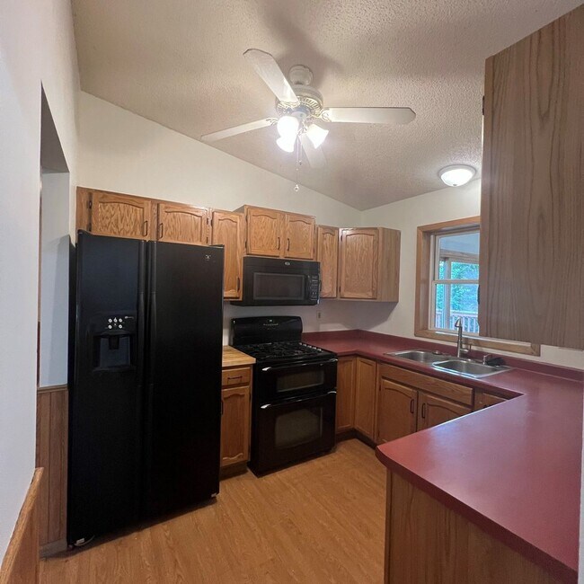 Foto del edificio - NE Rochester MN 4 Bedroom 2 Full Bathrooms...