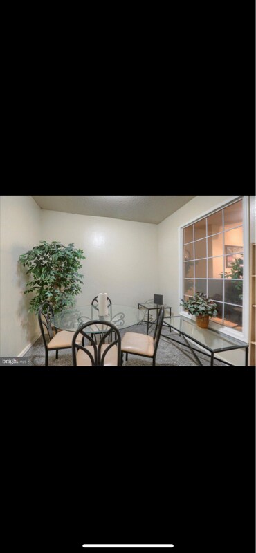 Building Photo - 121 Sylvan Terrace