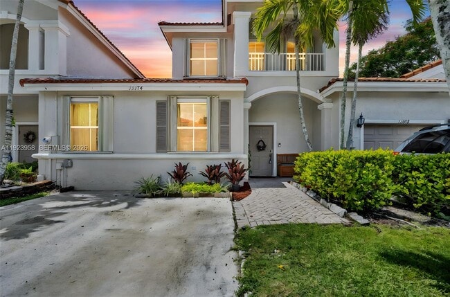 Foto del edificio - 13174 NW 9th Ct