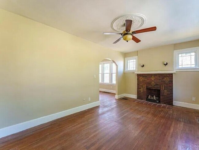 Foto del edificio - 4967 Western Hills Ave