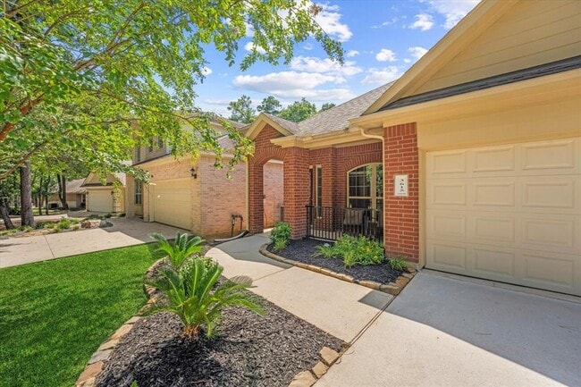Building Photo - 3615 Spy Glass Hill Dr