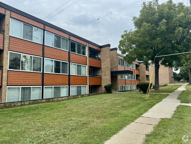 Building Photo - 311 Jarvis Street