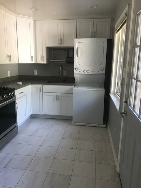 KITCHEN - 2859 Alma St