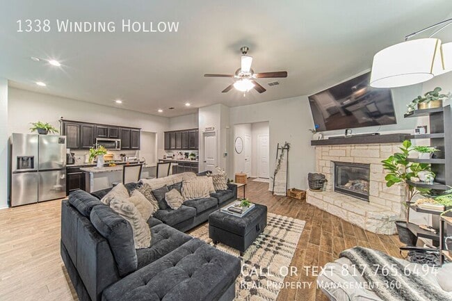 Foto del edificio - 1338 Winding Hollow Dr