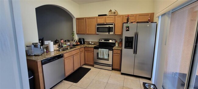 Building Photo - 4029 Winding Vine Dr