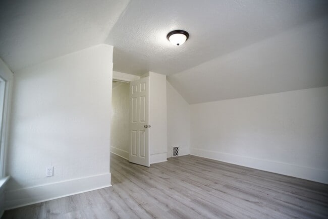 Building Photo - LEASE TO OWN $1,450 MO