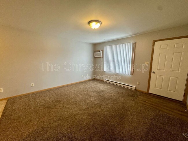 Building Photo - 1101 Carrie Ln