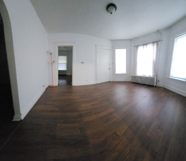 Foto del edificio - 519 Cummings Ave