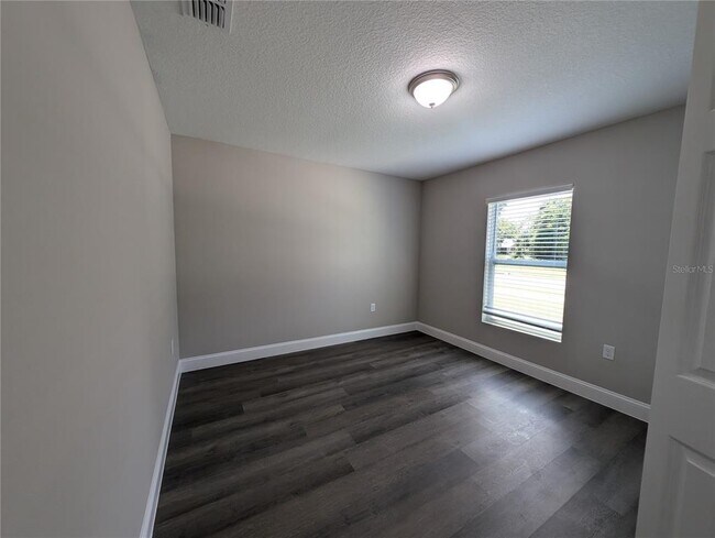 Foto del edificio - 1269 Vanderway Ln