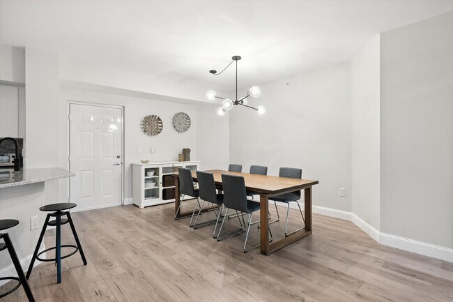 Foto del edificio - 11720 St Andrews Place St