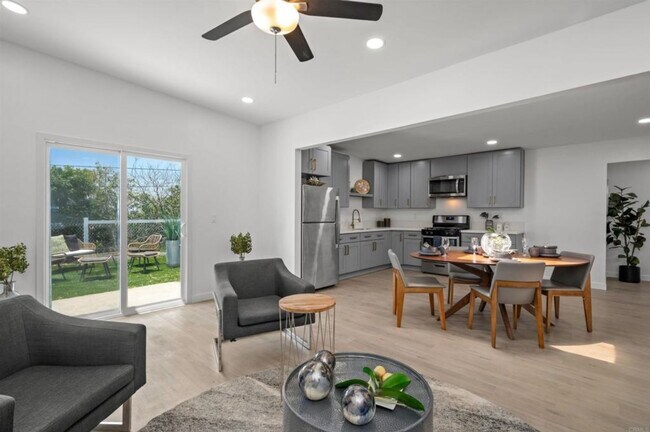 Kitchen - 68 E Fortuna St