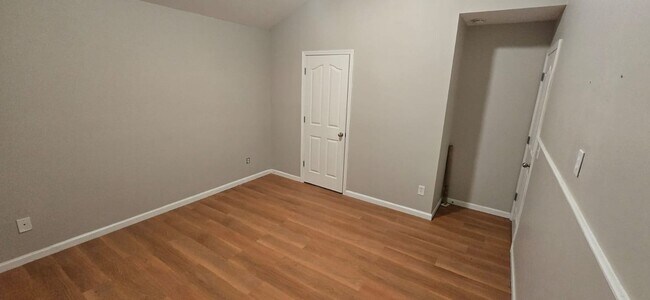 Foto del edificio - 1610 Chattahoochee Ct