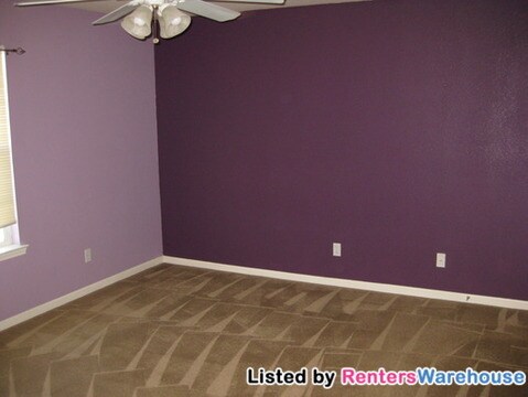 Building Photo - 5438 Lakewood Ter