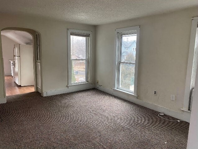 Building Photo - 573 3rd Ave N