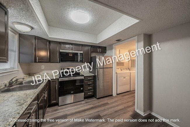 Foto del edificio - 1754 Farleigh Ct