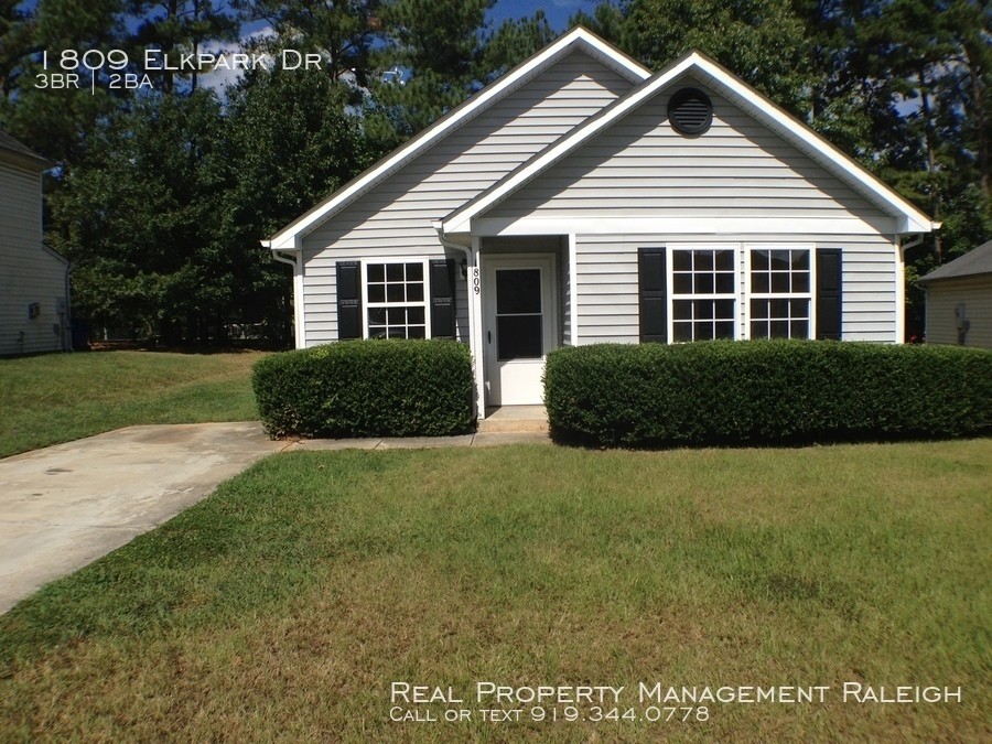 Three Bedroom 1 1/2 Bath Ranch Home House for Rent in Raleigh, NC