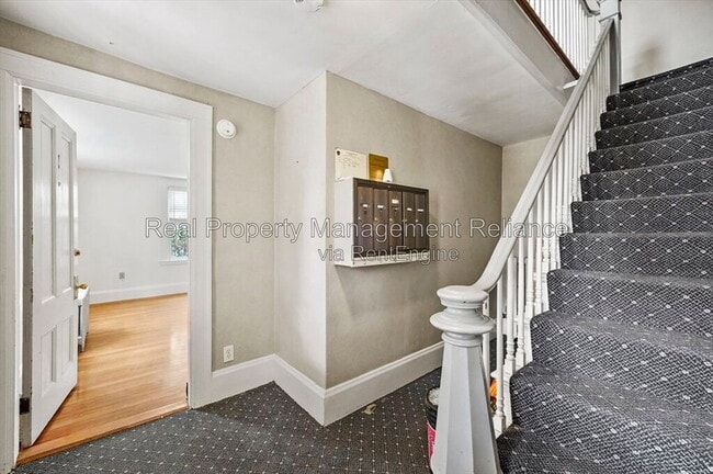 Photo - 16 Winthrop Street Apartment