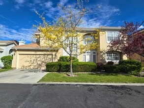 Building Photo - 1219 Tule Dr