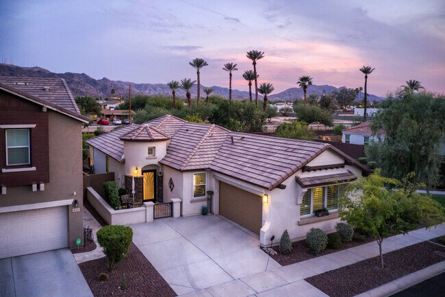Foto del edificio - 833 Gary Ln