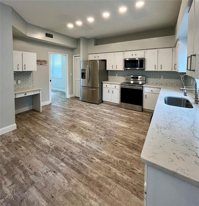 Foto del edificio - 9318 Heritage Oak Ct