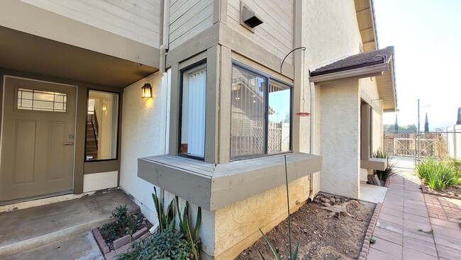 Foto del edificio - $4,095 4 Bed / 2.5 Bath House in Poway