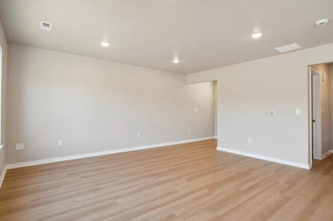 Foto del edificio - Perry Townhomes